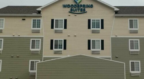 WoodSpring Suites Williston, Забронировать Отель Отели Уиллистон с парковкой, Парковка