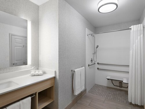 Holiday Inn Express Fort Bragg by IHG, Забронировать Отель Отели Mendocino Coast с бассейном, Бассейн