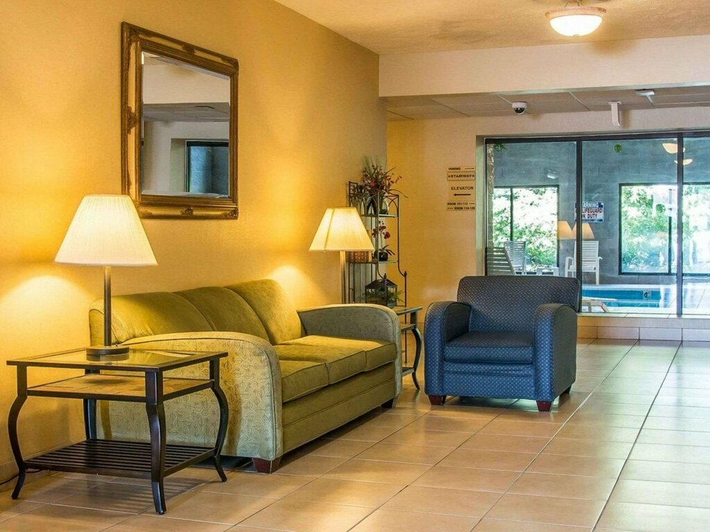 Comfort Inn Whitehall near Michigans Adventure