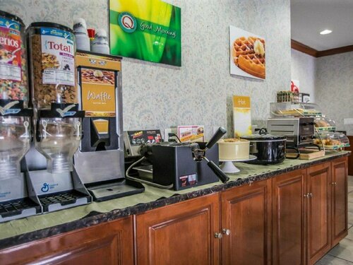 Quality Inn Peru near Starved Rock State Park, Réserver Hôtel Hôtels à Peru avec parking, Parking