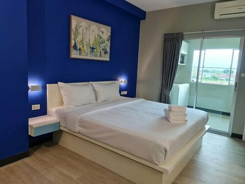 Fullroom 77 Srinakarin, Rezervovat Hotel Hotely v Central Thailand s parkováním, Parkování