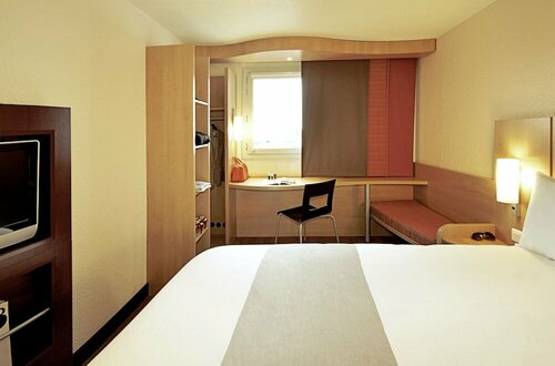 Ibis Basel Bahnhof, Book Hotel Canton of Basel-Stadt 
