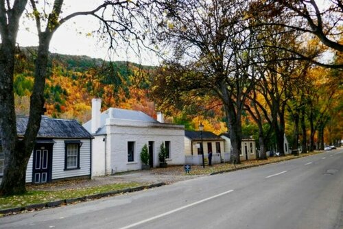 Shades of Arrowtown, Забронировать Отель Арроутаун 