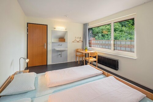 Baden Youth Hostel, Book Hostel Baden 