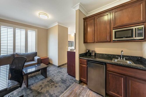 Best Western PLUS Avita Suites, Забронировать Отель Торранс Саут-бэй