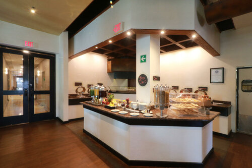 Holiday Inn Reynosa Industrial Poniente, an IHG Hotel, Prenota Hotel Hotel a Tamaulipas con parcheggio, Parcheggio