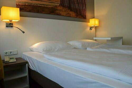 astral'Inn Leipzig Hotel & Restaurant, Book Hotel Hoteller i Sachsen med parkering, Parkering