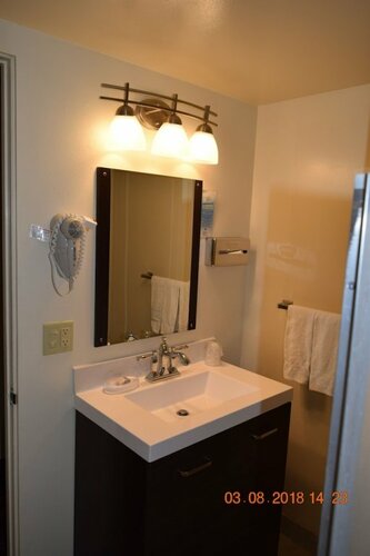 Stanlunds Inn and Suites, Забронировать Мини-отель Боррего-Спрингс San Diego County