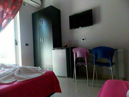 Hotel Piaca, Забронировать Отель Отели в центре Саранда, в центре, Парковка, Завтраки
