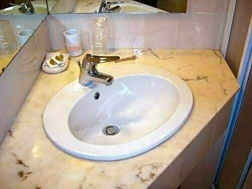 Hotel Montenerone, Book Hotel Hoteller og overnatningssteder i Pezaro-e-Urbino, Hotel