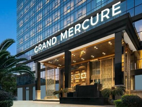 Grand Mercure Kunming South, Забронировать Отель Бизнес-отели Куньмин, рядом с Erji Road Station, 4* 5*