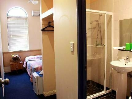 Goodlet Lodge, Забронировать Отель Отели Сиднея 3 звезды, рядом с Danks Street, 3*
