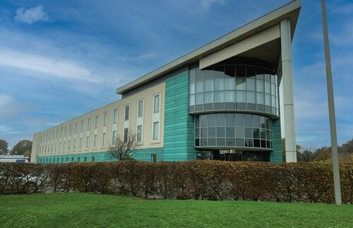 London Luton Vale Hotel, Забронировать Отель Лутон Бедфордшир