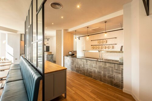 Holiday Inn London Sutton, Boek Hotel Hotels in Merseyside met ontbijt, Ontbijt