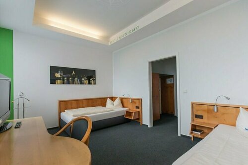 Hotel Weitblick Bielefeld, Забронировать Отель Билефельд Teutoburg Forest