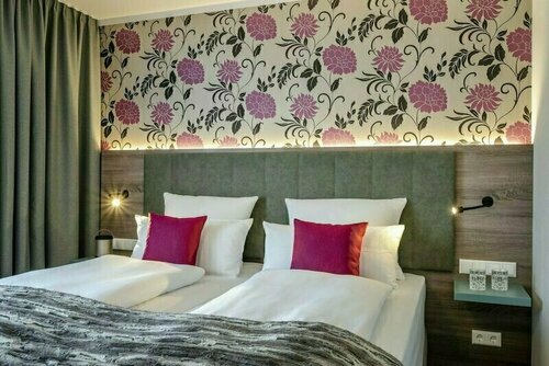 Boutique Hotel Erb München Parsdorf, Забронировать Бутик-отель СПА-отели Верхней Баварии, SPA-услуги