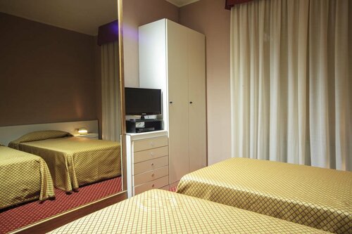 Hotel I Diamanti, Buchen Sie Hotel Garlasco 