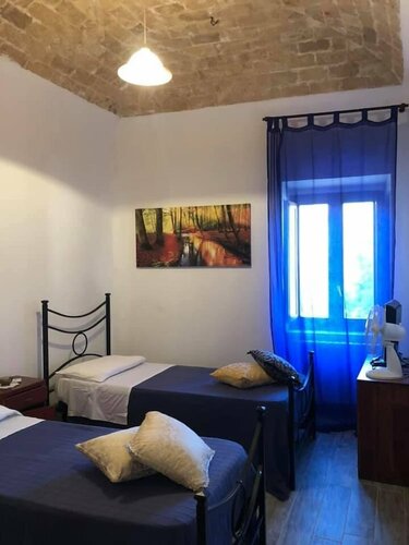 Il Minotauro B&B a 5 minuti da Popoli, Забронировать Отель «постель и завтрак» Недорогие отели Молизе, недорогие