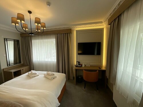 Old Mill Hotel & Lodge, Забронировать Отель Бат Bath and North Somerset