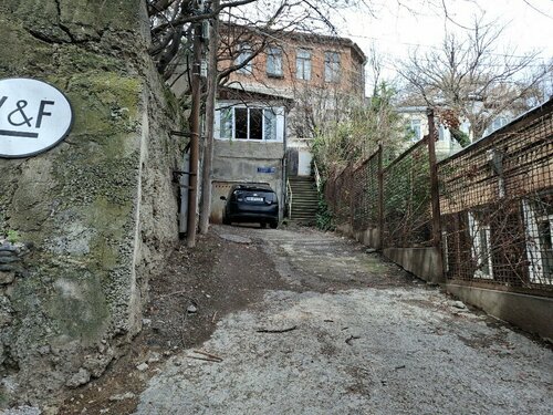 Dvizh Hostel Eli Spali, Réserver Auberge de jeunesse Auberges de jeunesse à Tbilisi Region, Auberge de jeunesse