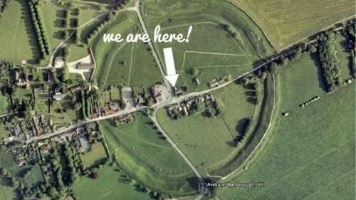 Silbury House, Забронировать Отель Эйвбери North Wessex Downs