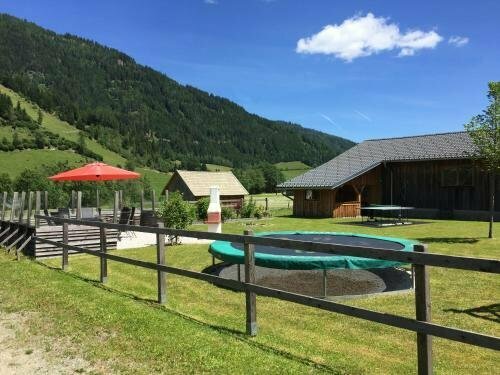 Gurkhof Ferienwohnungen, Book Hotel Gnesau 