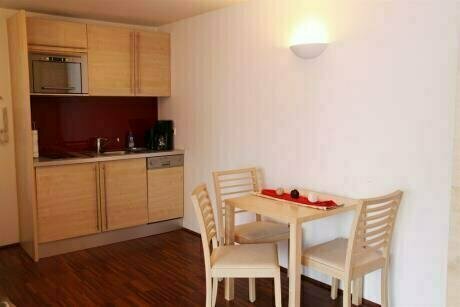 CheckVienna - Maria-Theresien-Straße, Prenota Hotel Vienna Austria