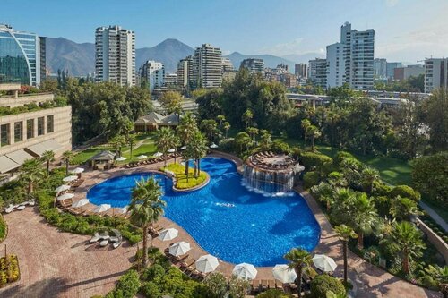 Mandarin Oriental, Santiago, Забронировать Отель Отели Сантьяго с парковкой, рядом с Развлекательный центр KidZania Santiago, Парковка