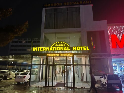 Andijan International Hotel, Rezervovat Hotel Andizhan hotely s bazénem, Bazén