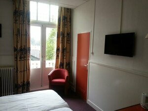 Hotel Corona