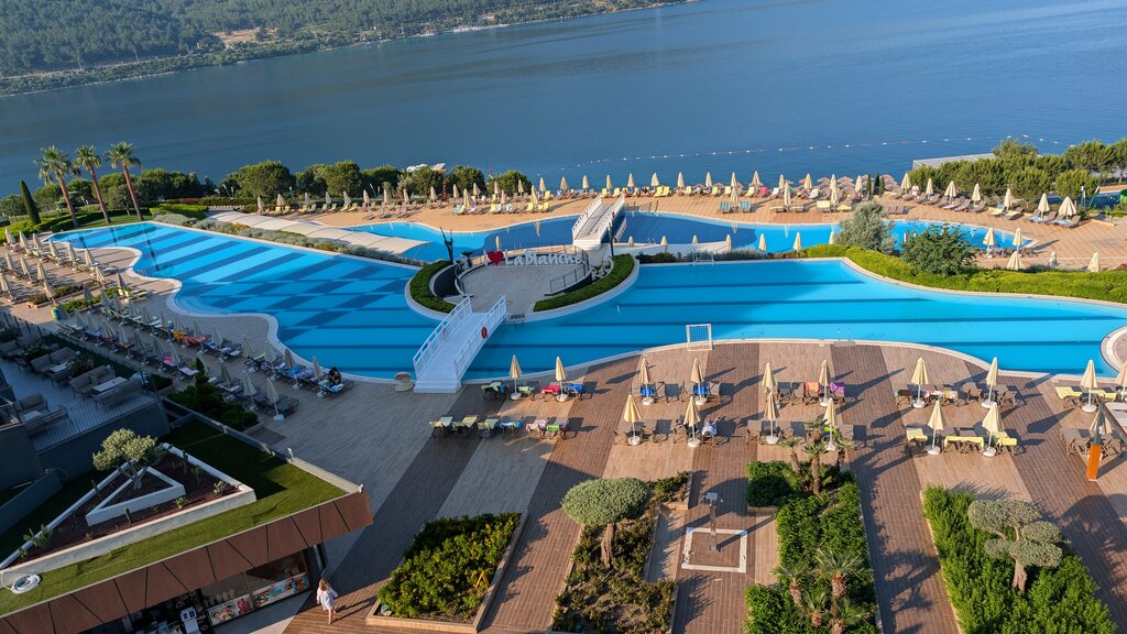 La Blanche İsland Convention Center