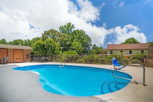 Best Western Statesville Inn, Забронировать Отель Стейтсвилл Северная Каролина