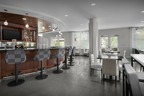 Hotel Indigo Jacksonville-Deerwood Park by IHG, Забронировать Отель Джэксонвилл штат Флорида