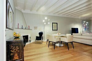 Farnese Charme - My Extra Home, Prenota Hotel Piazza Navona Roma
