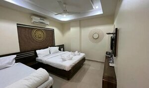 Hotel Sai Mrinalini