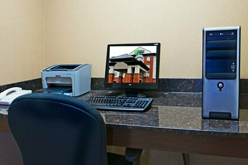 Lakeview Inns & Suites - Slave Lake