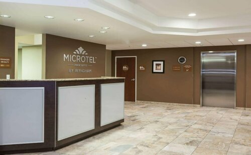 Microtel Inn & Suites by Wyndham Wheeler Ridge, Prenota Hotel Wheeler Ridge California