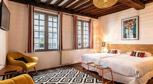 Hotel Le Port Neuf, Забронировать Отель Байонна French Basque Country