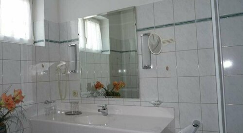 Parkhotel zur Klause, Prenota Hotel Hotel a Alta Austria con pasti, Mezza/completa pensione