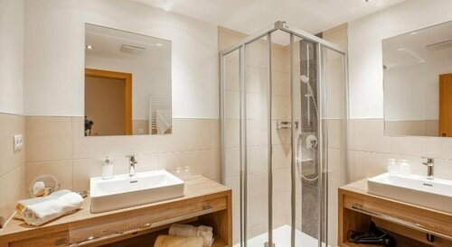 Trofana Appartements, Забронировать Апартаменты/квартира Отели Тироля с парковкой, Парковка