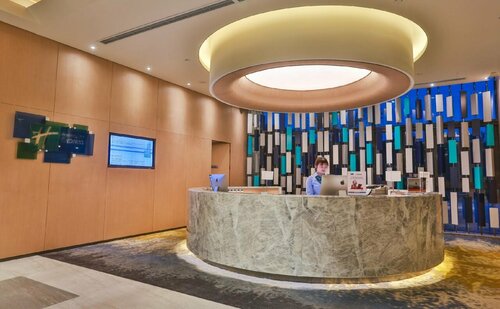 Holiday Inn Express Emei Mountain, Book Hotel Hoteller i Sichuan med parkering, Parkering
