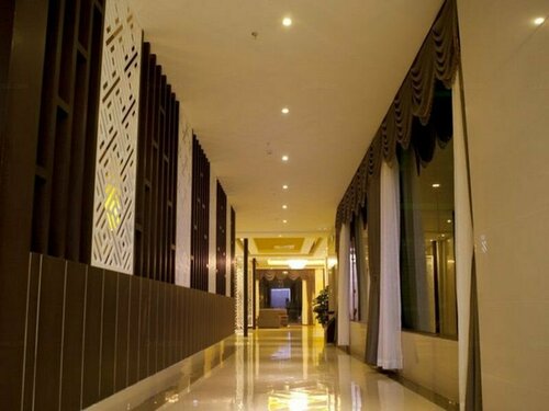 GreenTree Inn HaiKou Longhua District JinNiu Road Hotel, Rezervați Hotel Hoteluri în Hainan cu parcare, Parcare