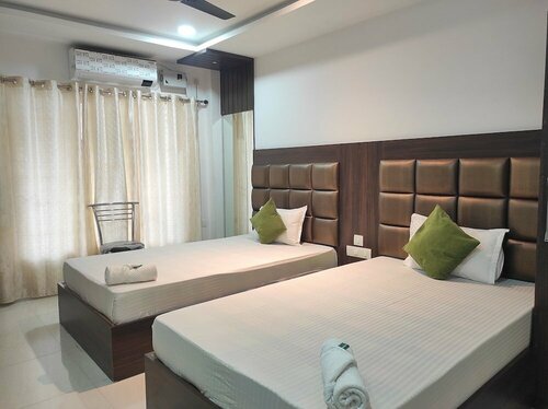 Indira Lodge, Rezervasyon Otel Jorhat Assam