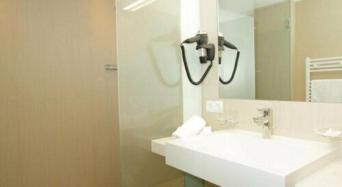Hotel Sonnblick, Забронировать Отель Отели Имст с парковкой, Парковка
