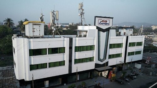 Hotel Naaz Executive, Забронировать Отель Хар Мумбай