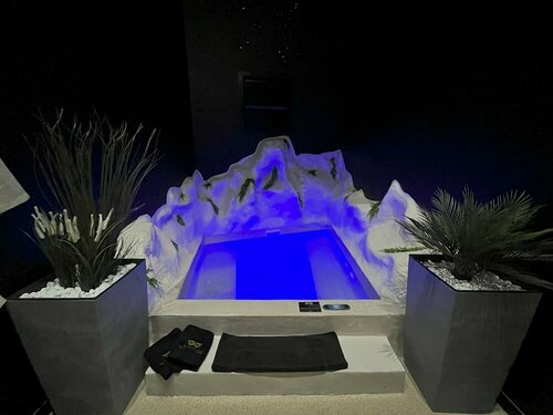 OMIRA - Nuits dexception & Spa, Забронировать Курортный отель Курортные отели Бордо, рядом с Theatre Le Victoire, Курортный отель