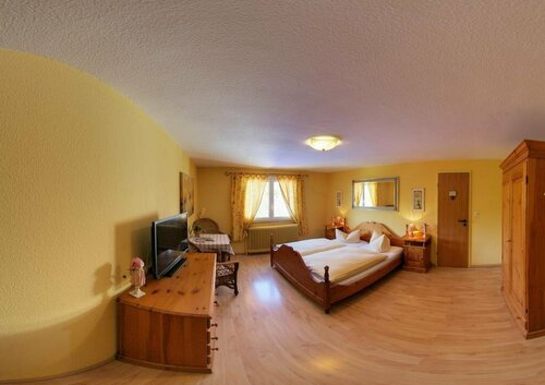Hotel Merkurwald - Restaurant Wolpertinger, Забронировать Отель Баден-Баден Landkreis Karlsruhe