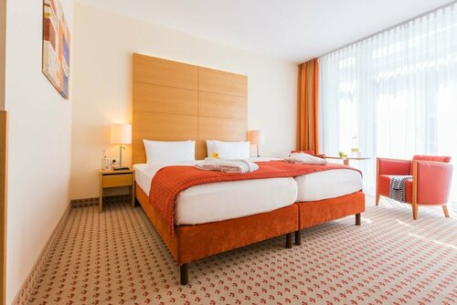 Strand-Hotel Hübner, Забронировать Отель Отели Ростока 4 звезды, 4*