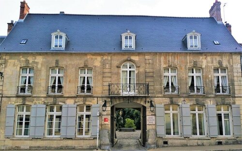 Hôtel Le Régent, Varaa Hotelli  