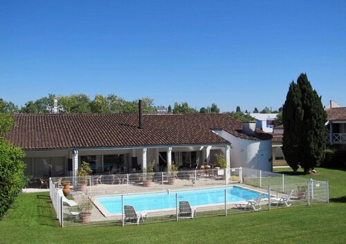 Kyriad Saintes, Prenota Hotel Saintes Charente Marittima